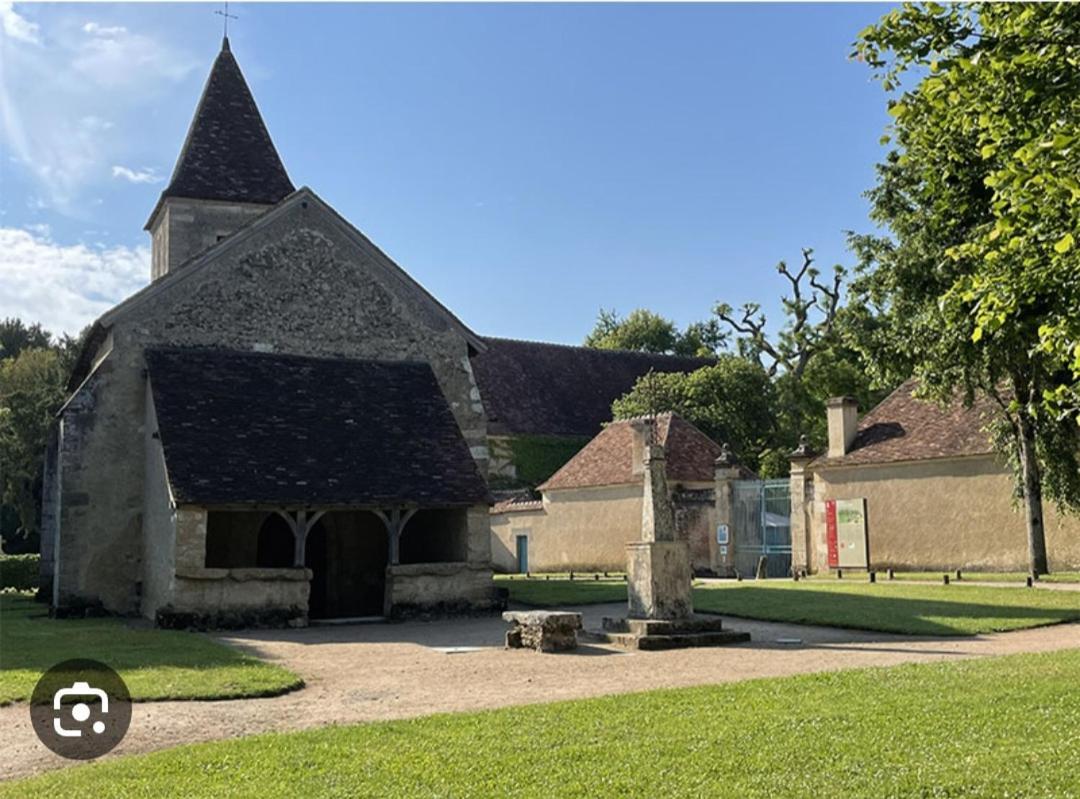 Lentille Châteauroux エクステリア 写真